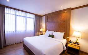 โรงแรมทานตะวัน สุรวงศ์ กรุงเทพฯ